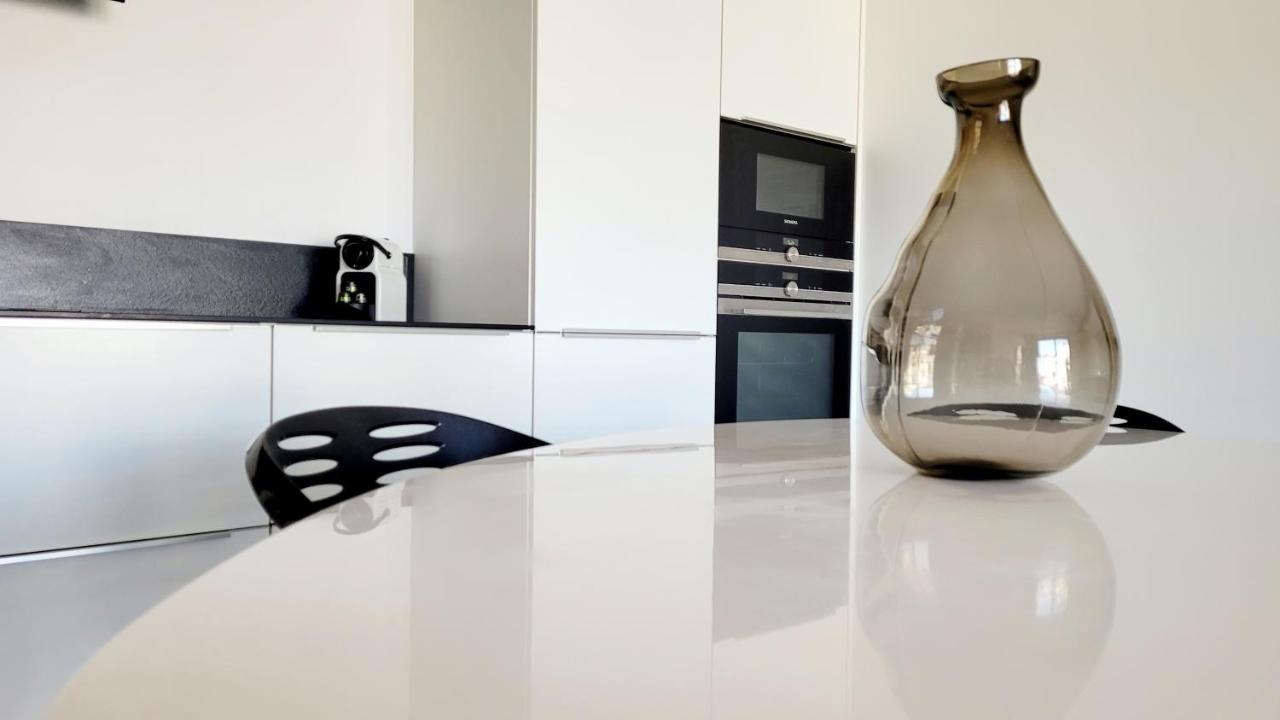 Beau Regard Apartment เบอซองซง ภายนอก รูปภาพ