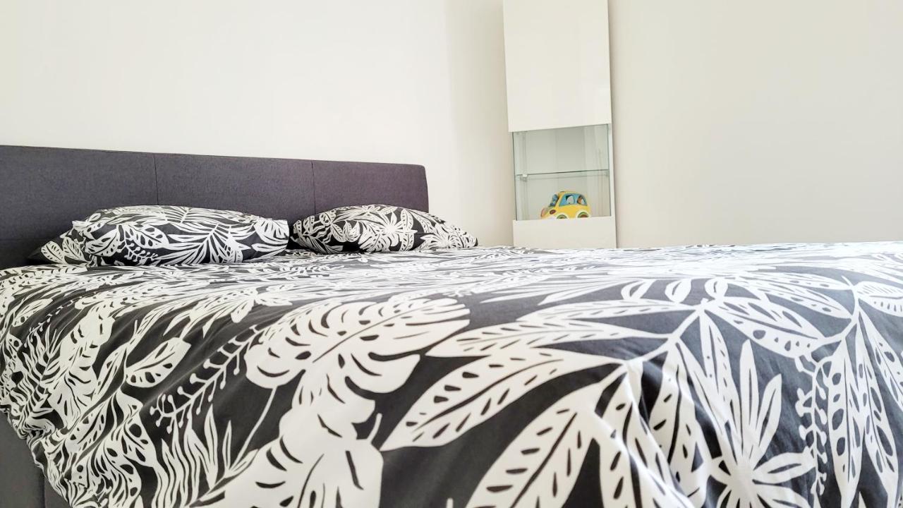 Beau Regard Apartment เบอซองซง ภายนอก รูปภาพ